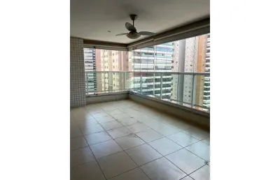 Conforto e sofisticação: apartamento de 180m² com 4 quartos no portes du soleil