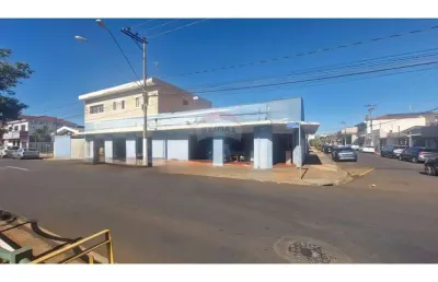 Ponto comercial á venda no centro de sertãozinho-sp.
