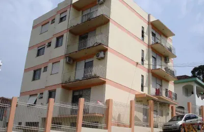 Apartamento com 2 quartos para alugar na Rua Vinte de Setembro, 20, Centro, Santa Maria