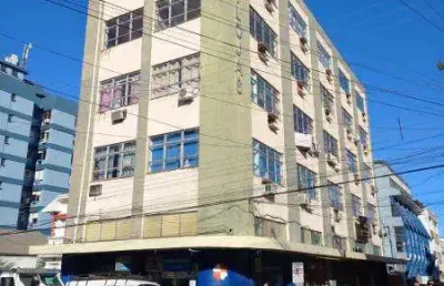 Sala comercial à venda na Rua Roque Calage, 08, Centro, Santa Maria