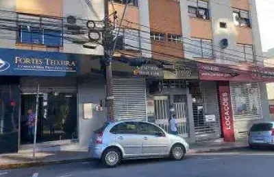 Sala comercial para alugar na Rua Venâncio Aires, 2150, Centro, Santa Maria