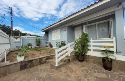 Casa com 3 quartos à venda na Pascoal G. Libreloto, 515, Dom Antônio Reis, Santa Maria