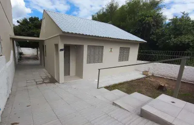 Casa com 2 quartos para alugar na R D Pedro I, 355, Nossa Senhora Medianeira, Santa Maria