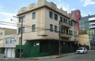 Apartamento com 4 quartos para alugar na Rua Doutor Bozano, 538, Centro, Santa Maria