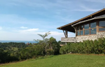 Casa com 4 quartos à venda na augusto germano wilke, 123, praia da silveira, garopaba, 430 m2 por r$ 6.500.000