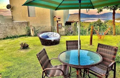 Casa com 2 quartos à venda na joao joaquim da silva, 333, encantada, garopaba, 282 m2 por r$ 500.000