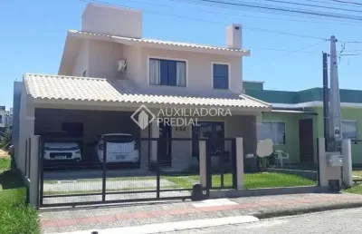 Casa com 3 quartos à venda na pinguirito, 90, ambrósio, garopaba, 170 m2 por r$ 1.390.000