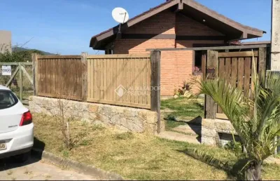 Casa com 2 quartos à venda na rua deputado epitácio bittencourt, 777, ambrósio, garopaba, 90 m2 por r$ 960.000