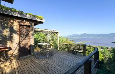Casa com 4 quartos à venda na do morro, 35546, capão, garopaba, 300 m2 por r$ 3.500.000