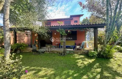 Casa com 3 quartos à venda na coronel joaquim teixeira nunes, 23, praia da barra, garopaba, 145 m2 por r$ 2.000.000