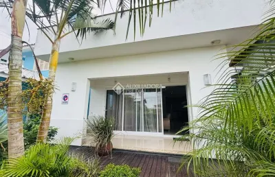 Casa com 3 quartos à venda na lageado, 1760, ambrósio, garopaba, 113 m2 por r$ 900.000