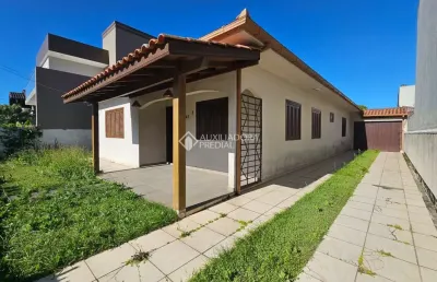 Casa com 4 quartos à venda na rozalina de aguiar lentz, 447, centro, garopaba, 300 m2 por r$ 1.850.000