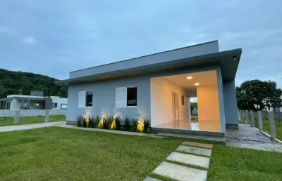 Casa com 3 quartos à venda na pmg, 86, ressacada, garopaba, 99 m2 por r$ 690.000