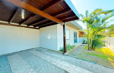 Casa com 2 quartos à venda na adão josé damásio, 158, campo duna, garopaba, 100 m2 por r$ 730.000