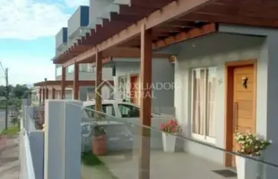 Casa com 3 quartos à venda na esly sandrini nauck - quinta dos acores, 473, centro, garopaba, 107 m2 por r$ 723.000
