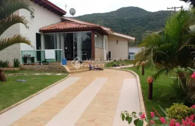 Casa em condomínio fechado com 3 quartos à venda na geral da ressacada, 381, ressacada, garopaba, 110 m2 por r$ 1.350.000