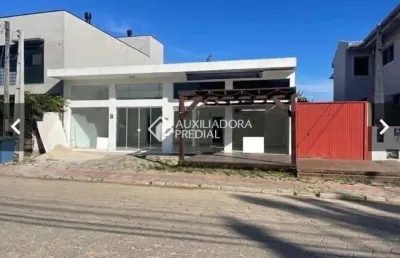 Sala comercial à venda na lageado, 253, centro, garopaba, 120 m2 por r$ 1.500.000