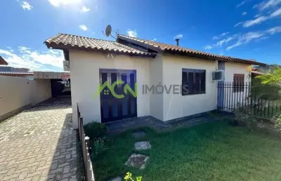 Casa com 2 dormitórios, salão de festas, no campo grande, estância velha