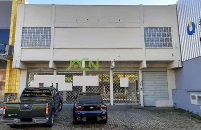Prédio com 2 pavimentos próximo à br-116 em novo hamburgo