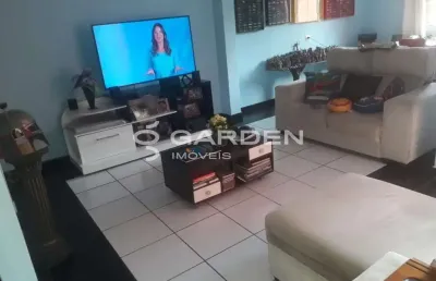 Casa com 2 quartos à venda no Parque Santo Antônio, Jacareí 
