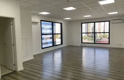 Sala comercial com 1 sala para alugar no Parque Residencial Aquarius, São José dos Campos 