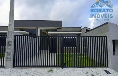 Casa em caravelas com jardim de inverno, piscina, churrasqueira e suíte  -  matinhos