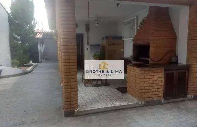 Sobrado com 4 dormitórios, 200 m² - venda por r$ 950.000,00 ou aluguel por r$ 6.161,88/mês - vila jaboticabeira - taubaté/sp