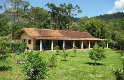 Chácara com 4 dormitórios à venda, 4000 m² por r$ 550.000,00 - nogueiras - sapucaí-mirim/mg