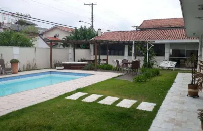 Casa em condomínio fechado com 5 quartos à venda na Rua Ceramista Roberto Weiss, Jardim das Colinas, São José dos Campos