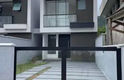 Casa com 3 quartos à venda no forquilhas, são josé  por r$ 590.000