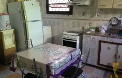 Excelente - casa - freguesia - 236m2 - porcelanato - sol da manhã - 4 quartos - 2 suítes