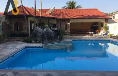 Vendo belíssima mansão, com 690 metros quadrados, no condomínio passaredo, na taquara