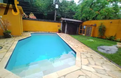 Vendo espetacular casa com 5 quartos no condomínio eldorado na freguesia - jacarepaguá