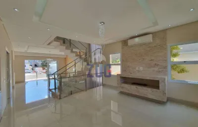 Sobrado à venda em valinhos, jardim pinheiros, com 3 suítes, com 331 m²