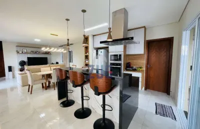 Sobrado à venda em valinhos, roncáglia, com 3 quartos, com 277 m²