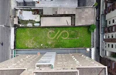 Terreno locação a uma quadra da praia - canto do forte - praia grande