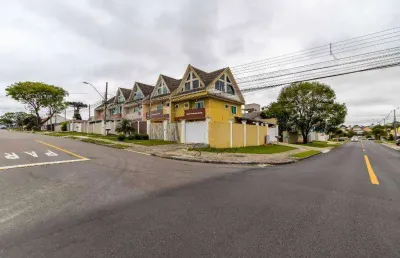 Sobrado com 5 dormitórios à venda, 179 m² por r$ 990.000 -  rua 25 de agosto, 1920 boqueirão - curitiba/pr