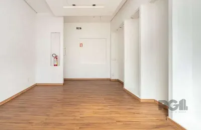 Ponto comercial para alugar na Avenida Wenceslau Escobar, Tristeza, Porto Alegre