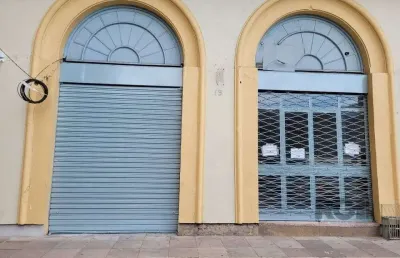 Ponto comercial para alugar na Uruguai, 35, Centro Histórico, Porto Alegre