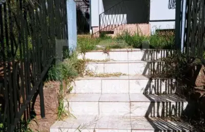 Casa com 3 quartos à venda na Avenida Deputado Aramy Silva, Santa Tereza, Porto Alegre