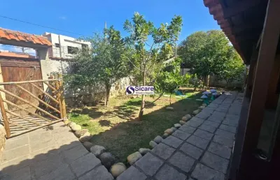 Casa em condomínio fechado com 4 quartos para alugar na comandante rubens almeida do rego monteiro, 1, itaipu, niterói por r$ 3.500