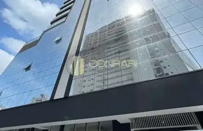 Apartamento com 3 quartos à venda na Rua 123, 57, Centro, Itapema