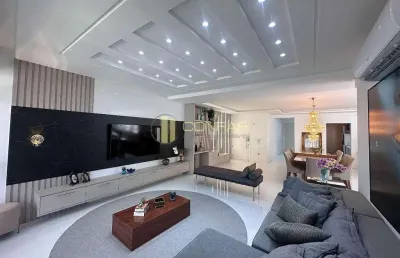 Apartamento à venda de alto padrão mobiliado , meia praia, itapema, sc