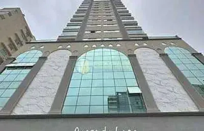 Apartamento com 3 quartos à venda na Rua 207, Meia Praia, Itapema