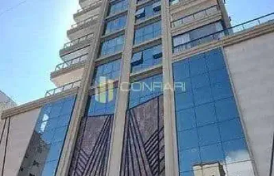 Apartamento com 3 quartos para alugar em Meia Praia, Itapema 