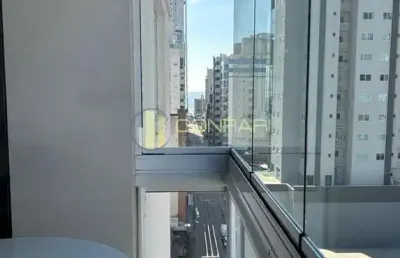 Apartamento com 3 quartos para alugar em Meia Praia, Itapema 