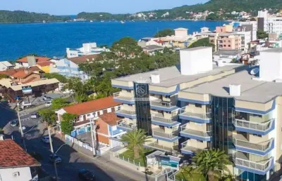 Apartamento aluguel 2 suítes no centro de bombinhas