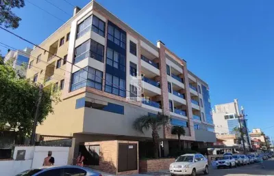Cobertura com 3 quartos para alugar na Rua Parati, 308, Centro, Bombinhas