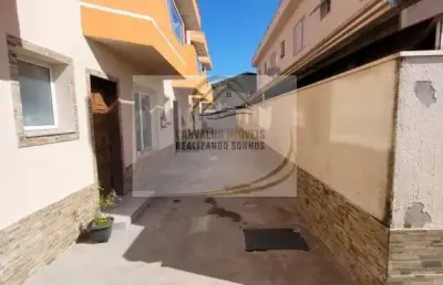 Sobrado em condomínio com porteira fechado lado praia com piscina coletiva em itanhaém!