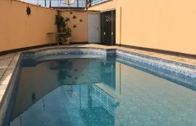 Sobrado usado com piscina 04 dormitórios para venda em itanhaém!!